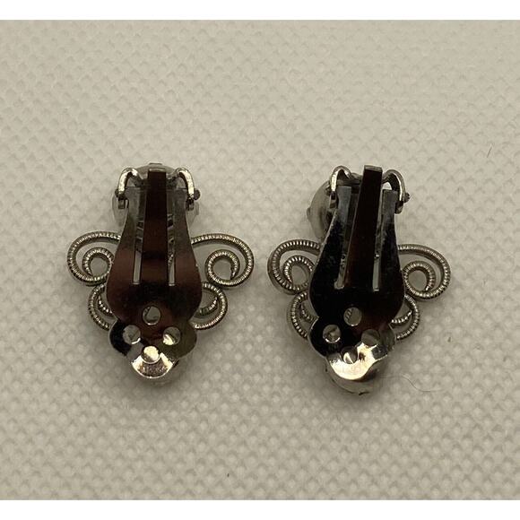 Vintage Silver Tone & Rhinestone Textured Open Heart Clip On Earrings Costume - Picture 4 of 6
